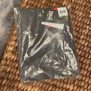 Everlast Women’s size L Capri leggings